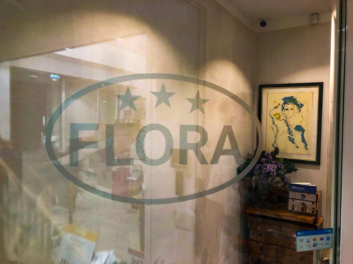 Hotel Flora Alba Adriatica Exterior photo